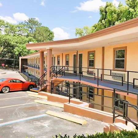 Oyo Hotel Tallahassee Downtown 외부 사진