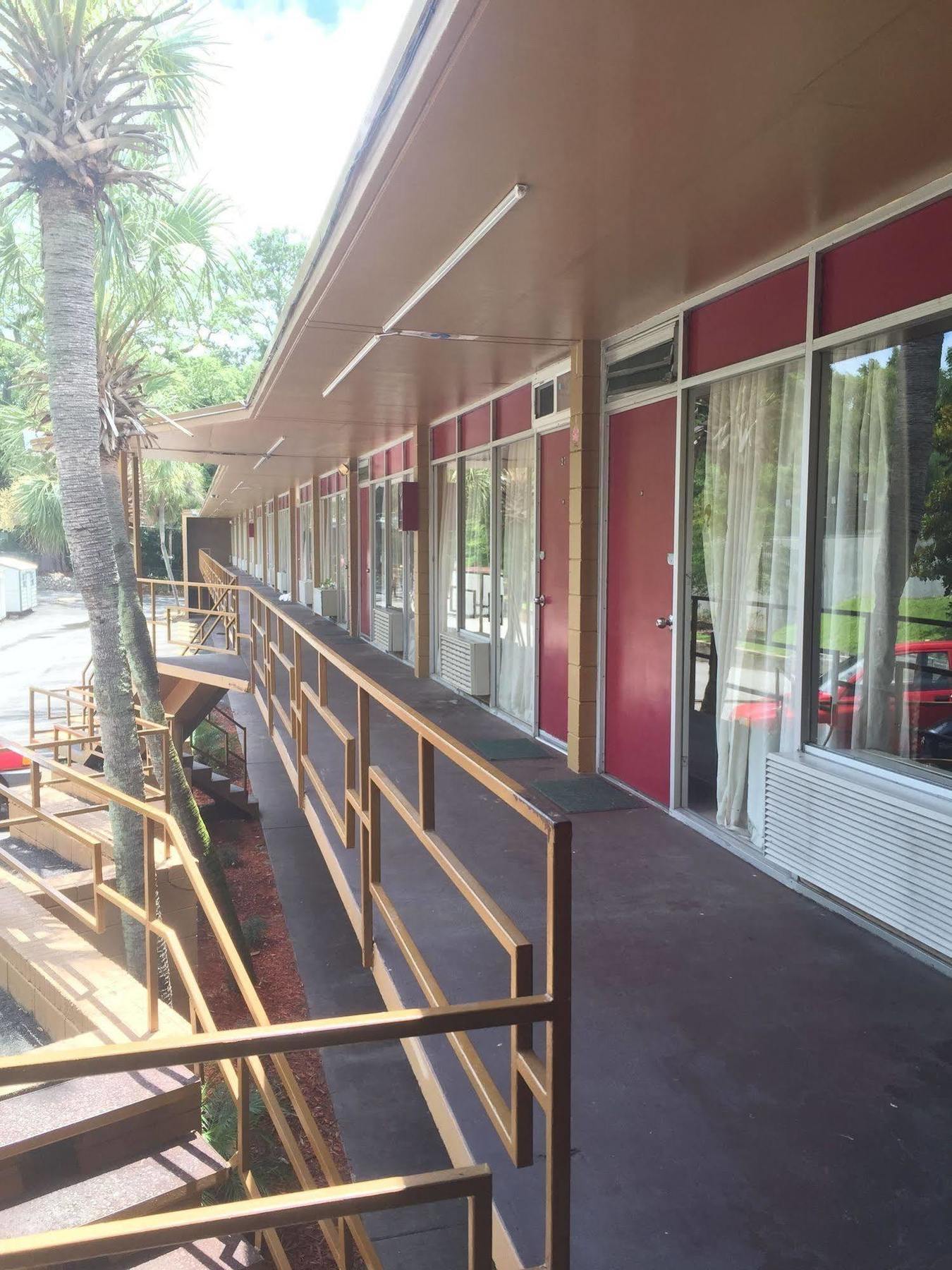 Oyo Hotel Tallahassee Downtown 외부 사진